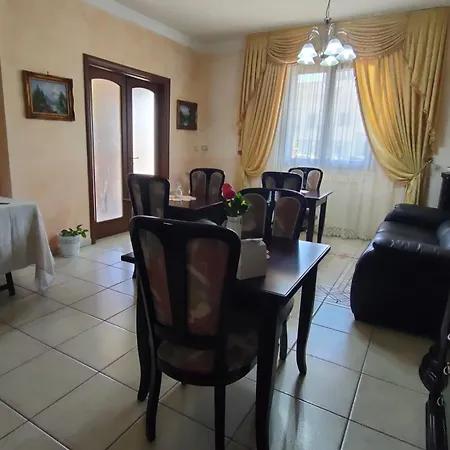 לינה וארוחת בוקר A Casa Di Sonja 3*